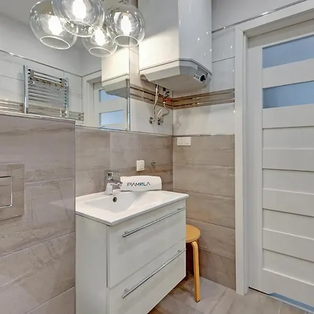 Baltic Park A Piamola, Bezplatne Solarium Apartmán Stegna (Pomerania)